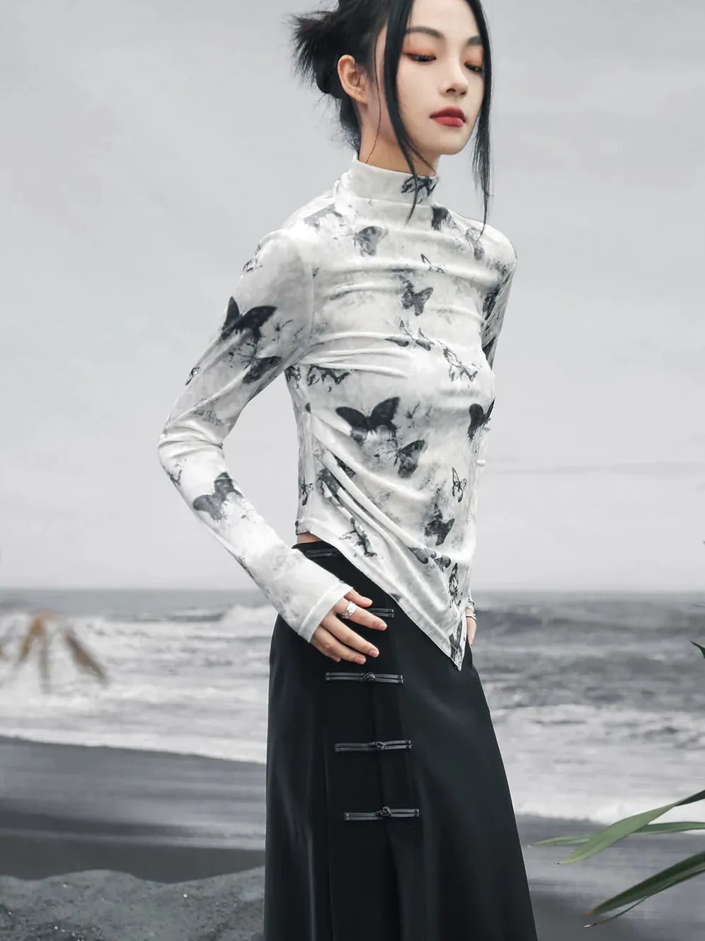 Asymmetrical Slim Butterfly Top Mode