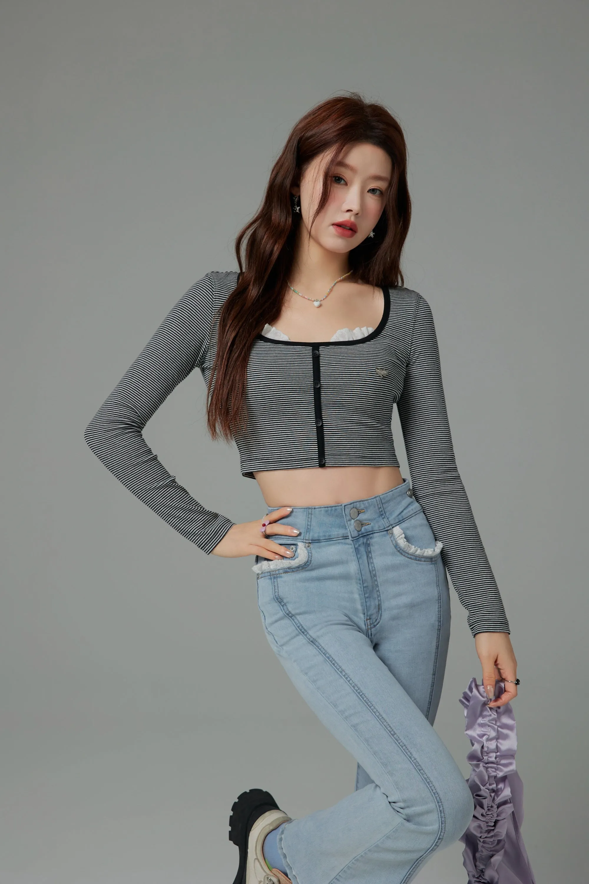 Lace U-Neck Striped Crop Long-Sleeved Top