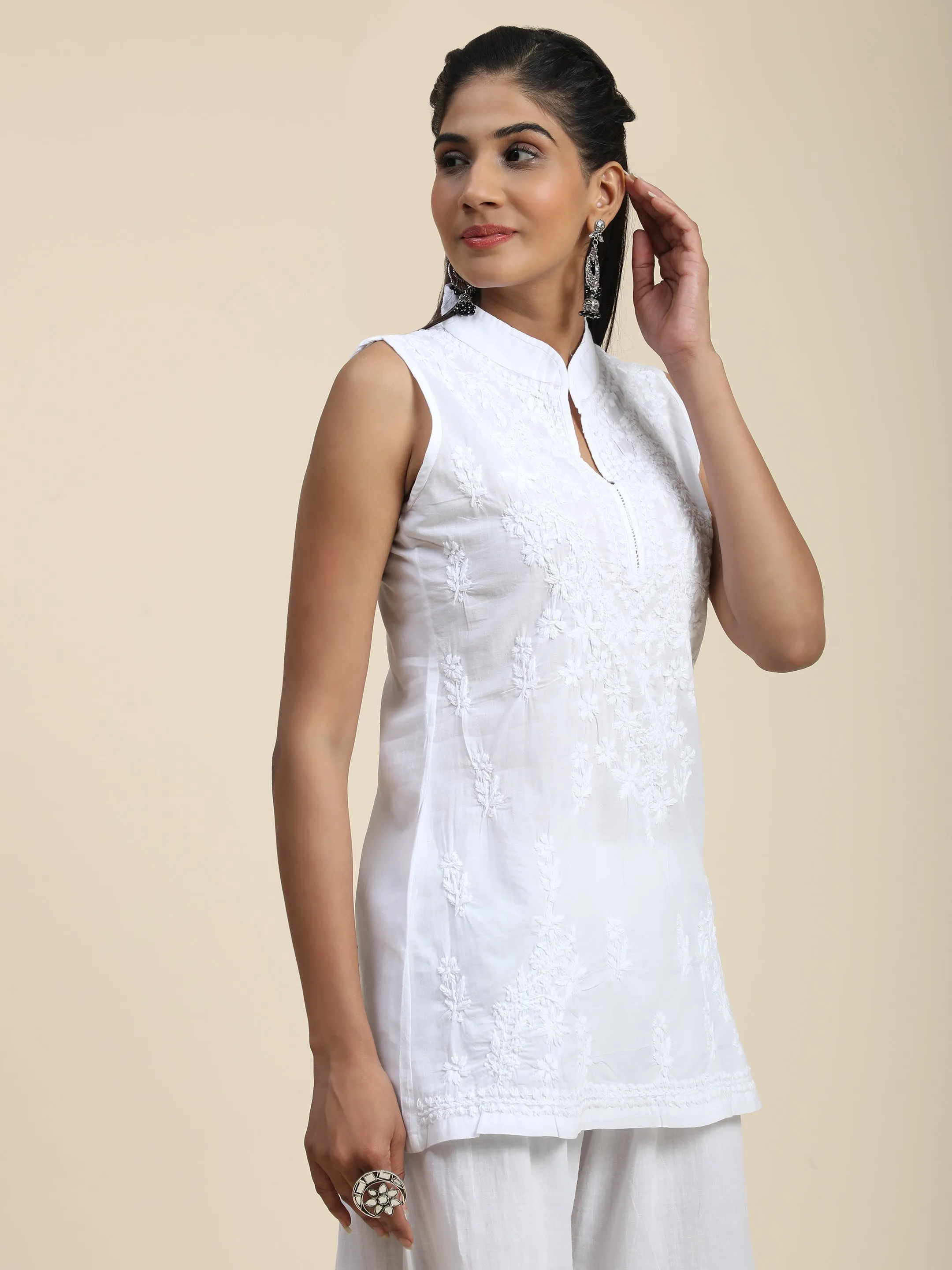 Noor Sleeveless Hand Embroidery Chikankari Printed Short Cotton Tunics-White