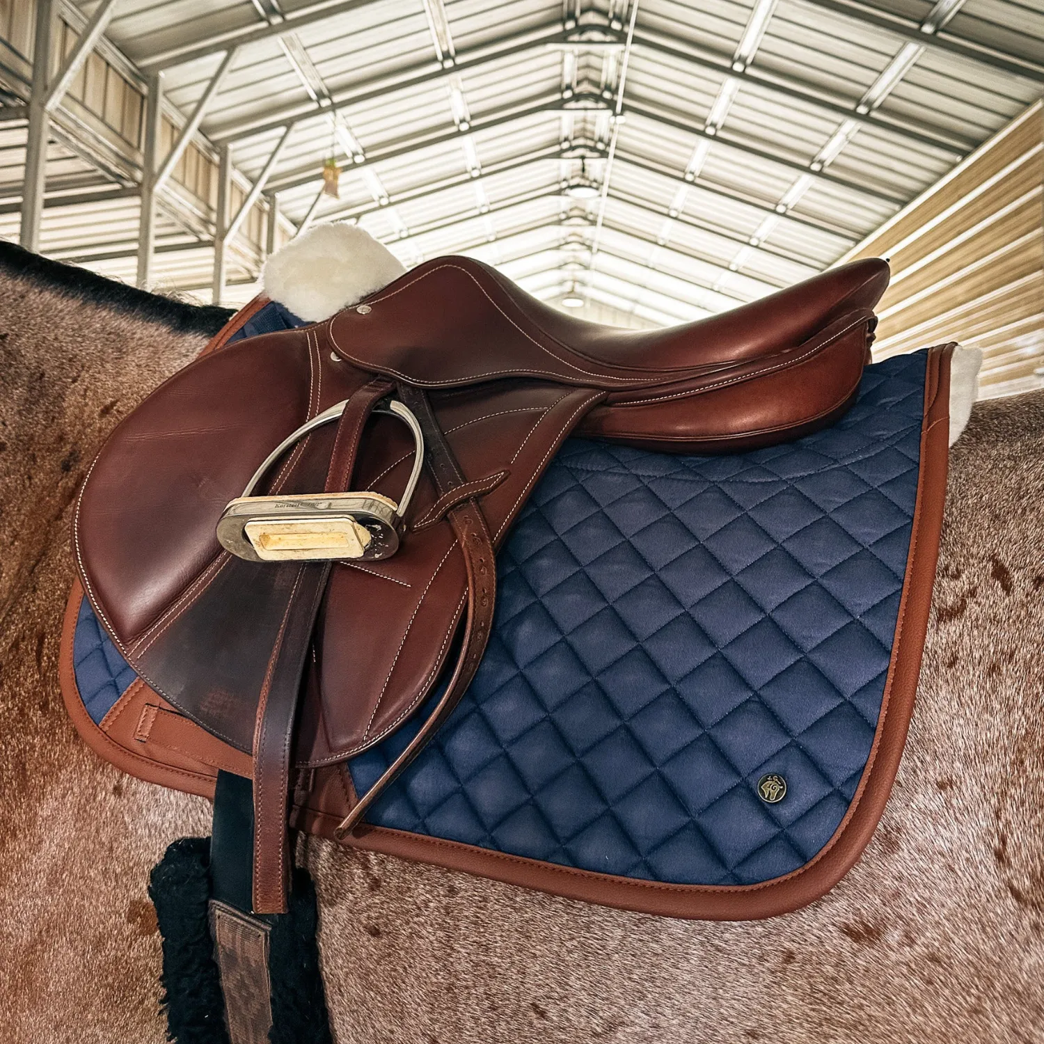 Sixteen Cypress Merino Wool Ultra Soft Jumper Pad, Navy & Cognac